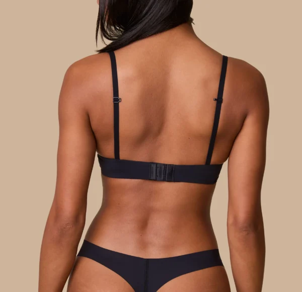 Base T-Shirt Bra - Black - Image 2