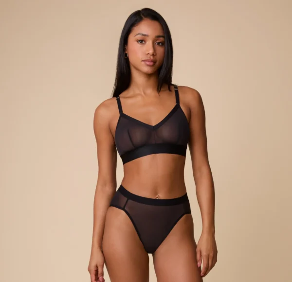ComfortMesh™ Triangle Bralette - Black - Image 6