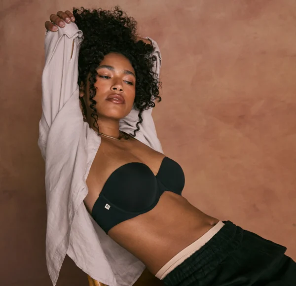 Base Strapless Bra - Black - Image 4
