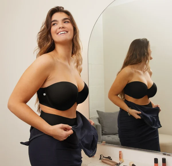Base Strapless Bra - Black - Image 3
