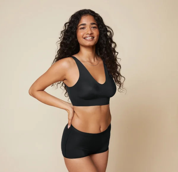 Bliss Sleek Lined Bralette - Black - Image 3