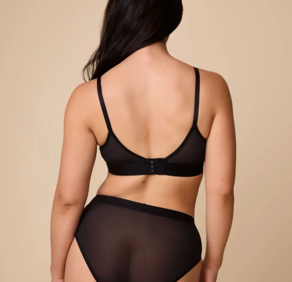 ComfortMesh™ Triangle Bralette - Black - Image 4
